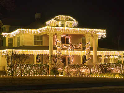 Click to View St. Louis Christmas Decor's Residential Portfolio Click to View St. Louis Christmas Decor's Residential Portfolio